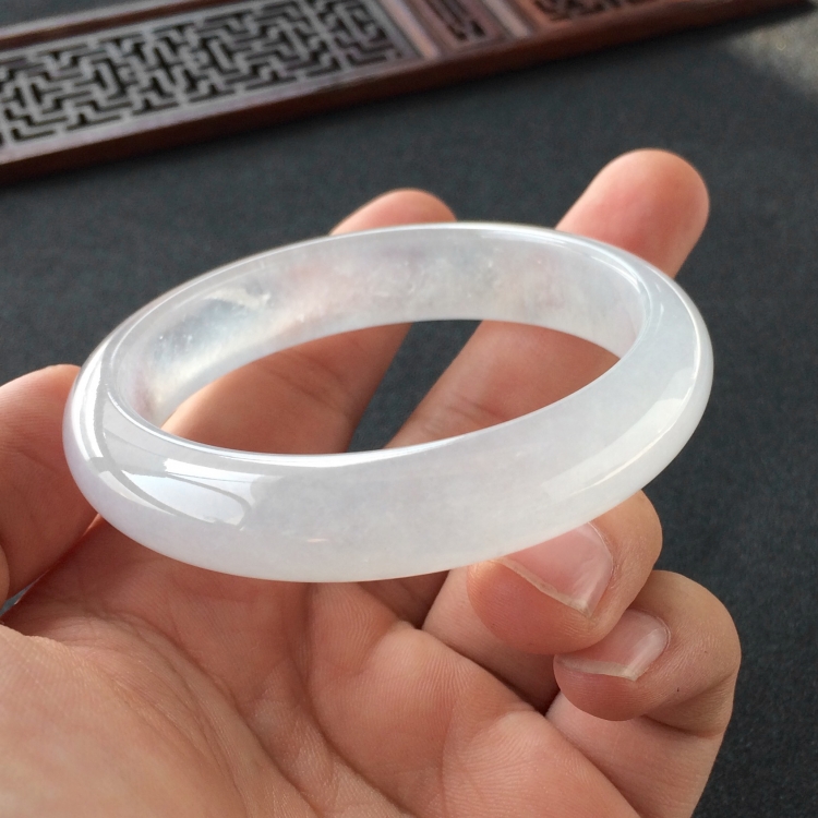 (超值推荐)冰种无色手镯(55.2mm)