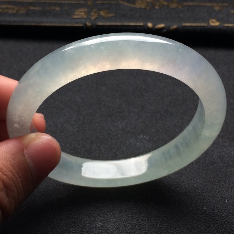 （超值推荐）冰种淡晴水手镯（56.3mm）