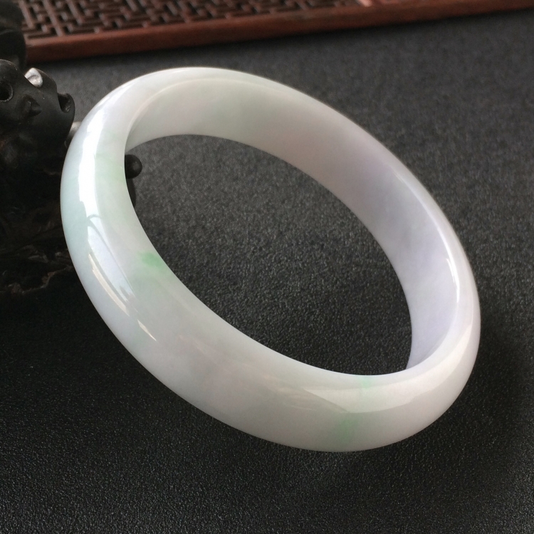 (超值推荐)糯冰种飘花手镯(63.1mm)