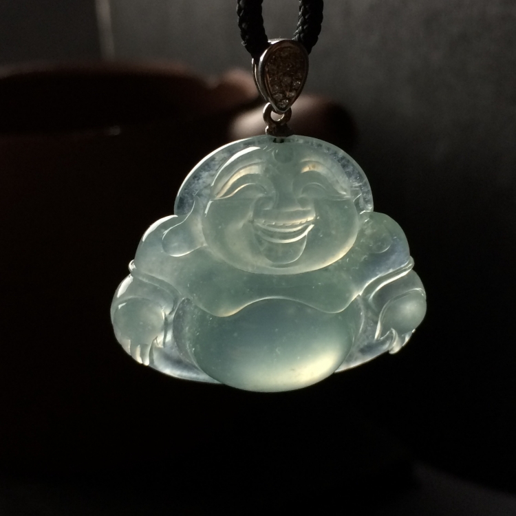（超值推荐）冰种淡晴水玉佛挂件（金扣）