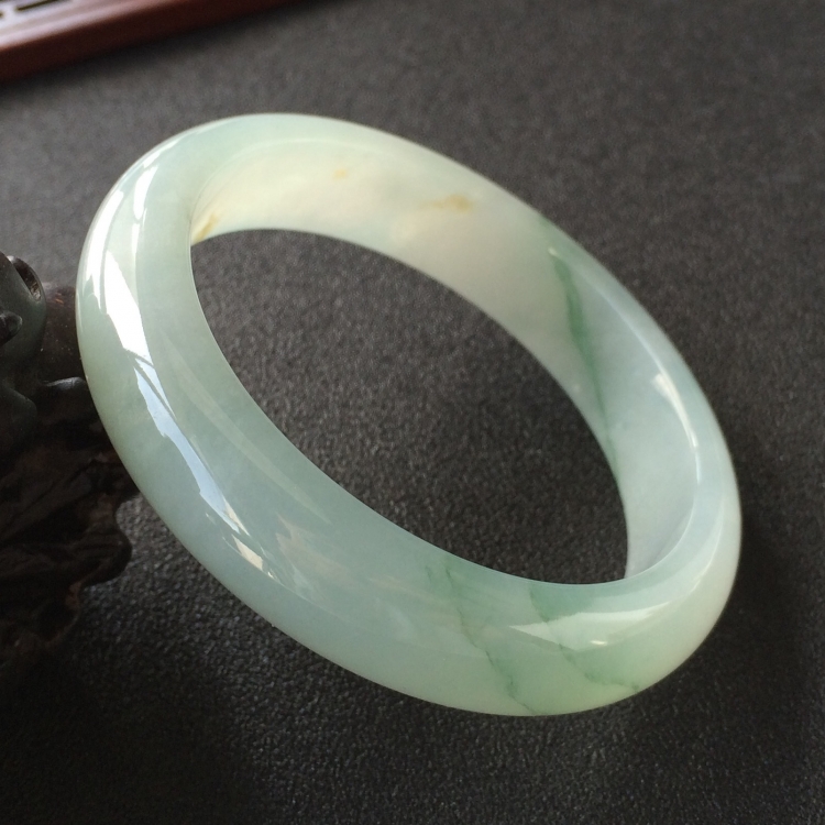 (超值推荐)糯冰种飘花手镯(56.4mm)