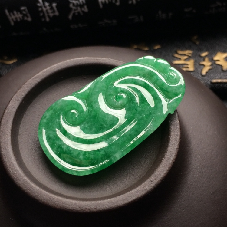 （超值推荐）糯冰种翠色如意挂件