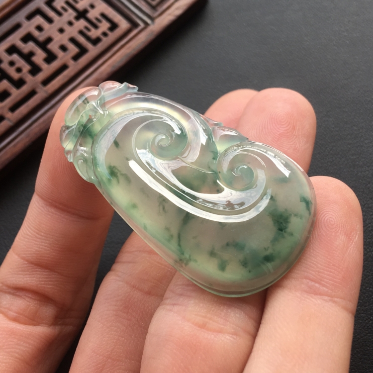 (超值推荐)冰种飘花如意挂件