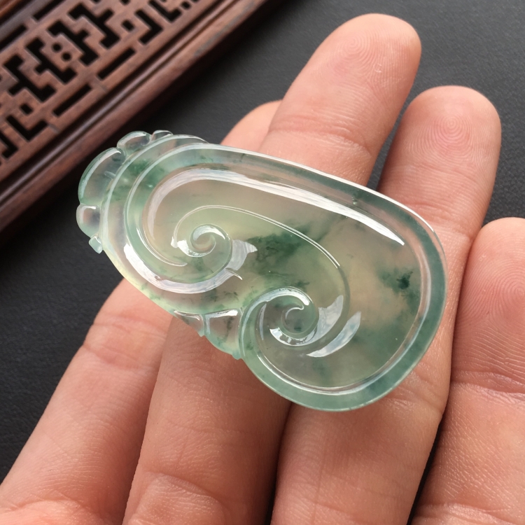 (超值推荐)冰种飘花如意挂件