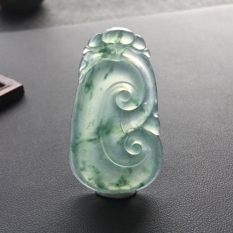 (超值推荐)冰种飘花如意挂件