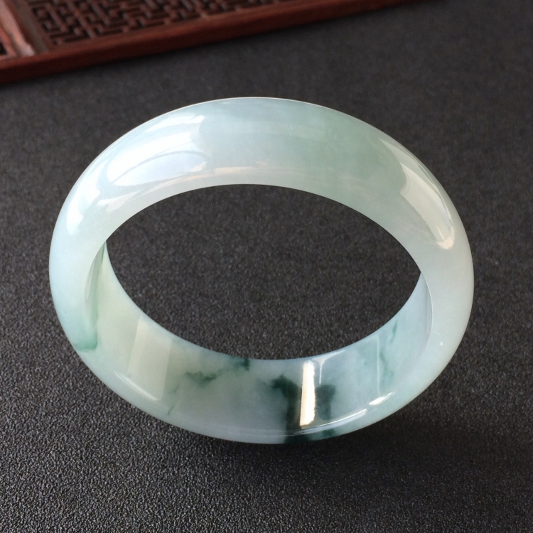 (超值推荐)糯冰种飘花手镯(57.8mm)