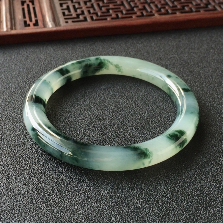 (超值推荐)冰种飘花圆条手镯(53.8mm)