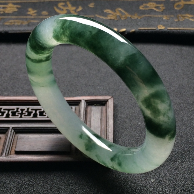 （超值推荐）冰种飘花圆条手镯（57mm）