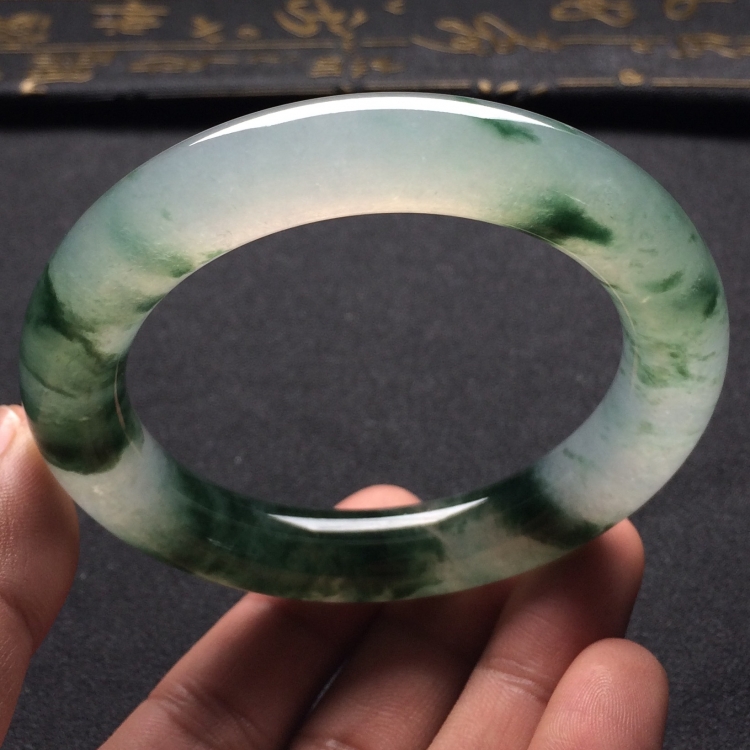 （超值推荐）冰种飘花圆条手镯（57mm）