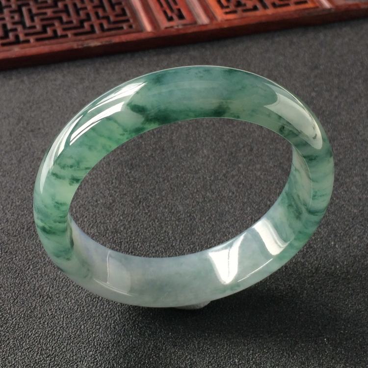 (超值推荐)冰种飘花手镯(57.5mm)