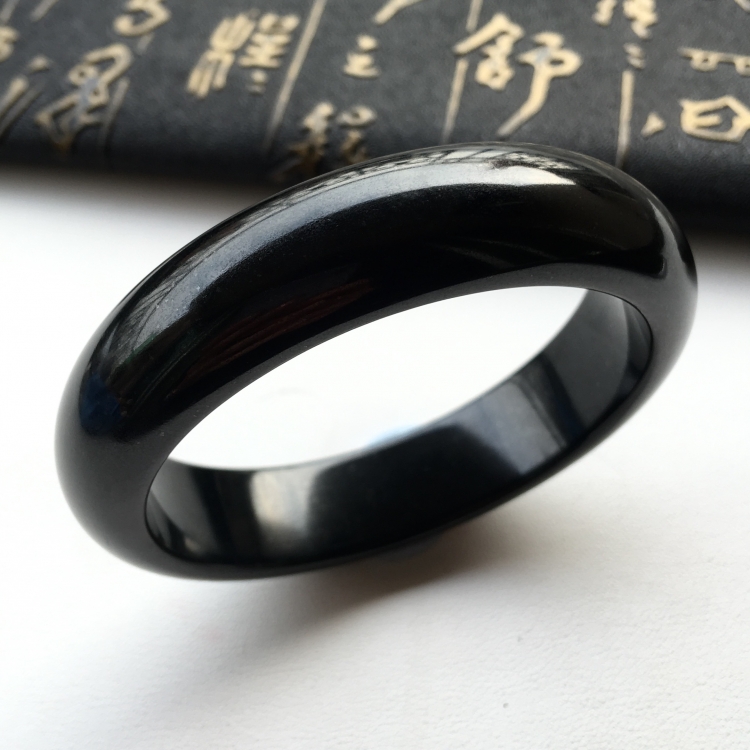 (超值推荐)细糯种墨翠手镯(56mm)