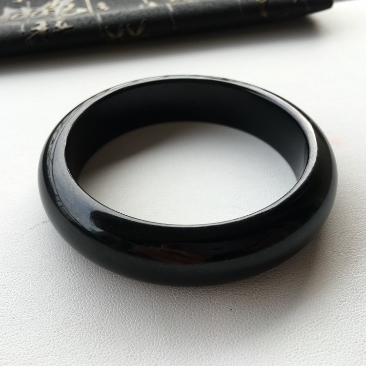 (超值推荐)细糯种墨翠手镯(56mm)