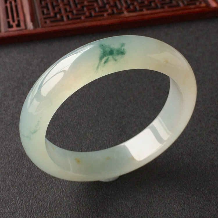 (超值推荐)冰种飘花手镯(57mm)