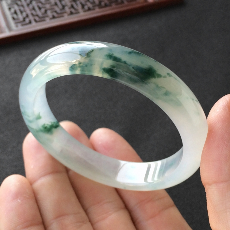 (超值推荐)冰种飘花手镯(54.4mm)