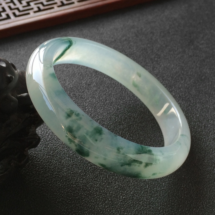 (超值推荐)冰种飘花手镯(54.4mm)