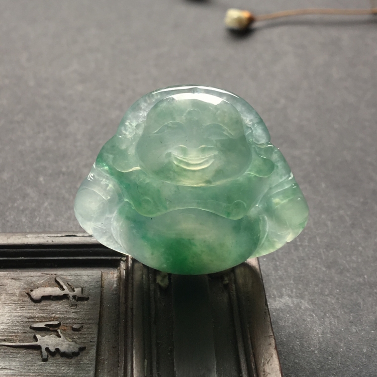 （超值推荐）冰种飘花玉佛挂件