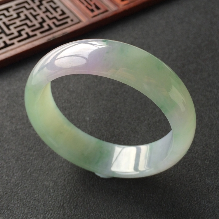 (超值推荐)糯冰种紫罗兰飘花手镯(53.5mm)