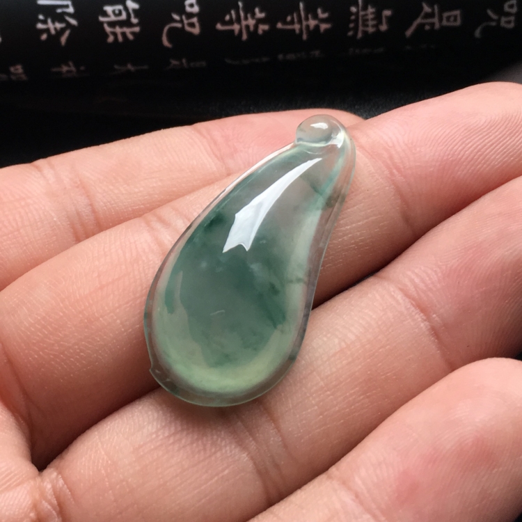（超值推荐）冰种飘花福瓜挂件