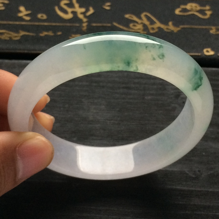 （超值推荐）冰种飘花手镯（54.7mm）