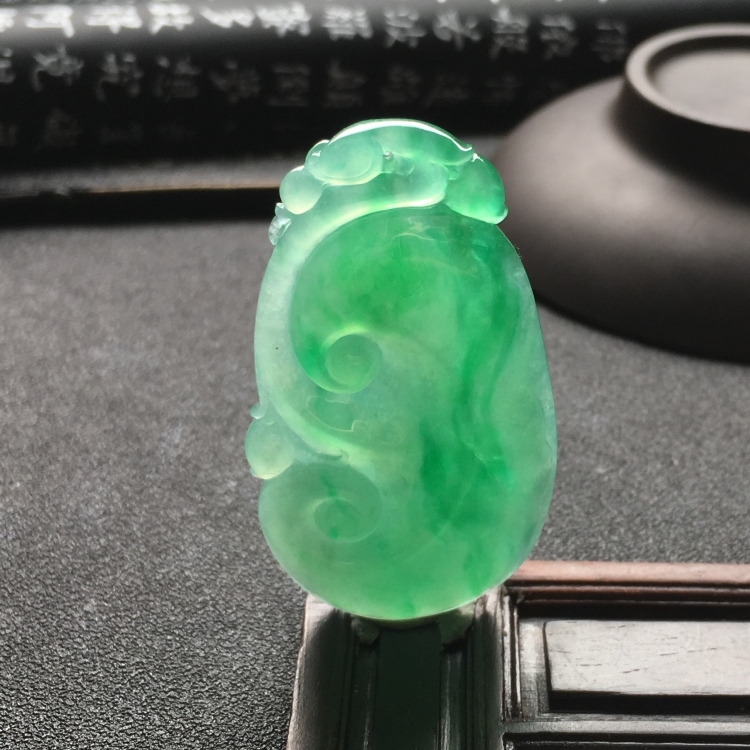 （超值推荐）冰种飘翠如意挂件