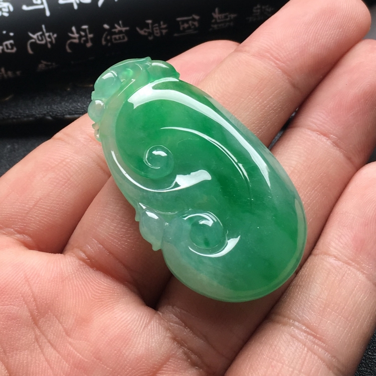 （超值推荐）冰种飘翠如意挂件