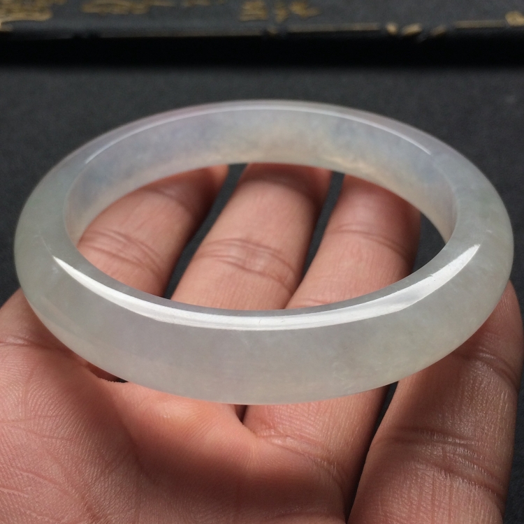 （超值推荐）冰种淡晴水手镯（56.2mm）