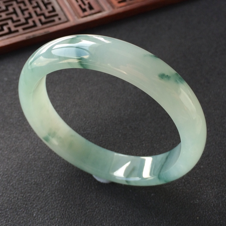 (超值推荐)糯冰种飘花手镯(57.4mm)