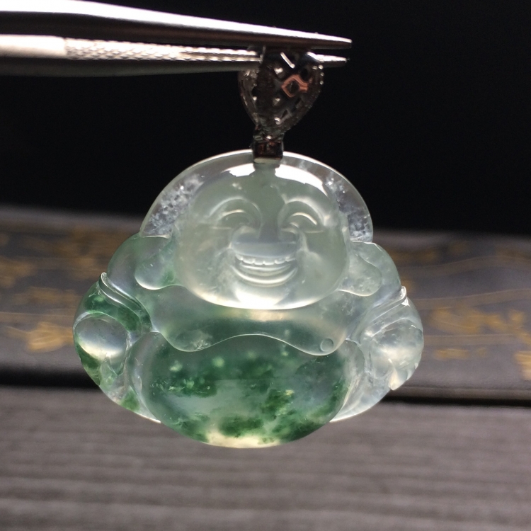 （超值推荐）冰种飘花玉佛挂件（金扣）
