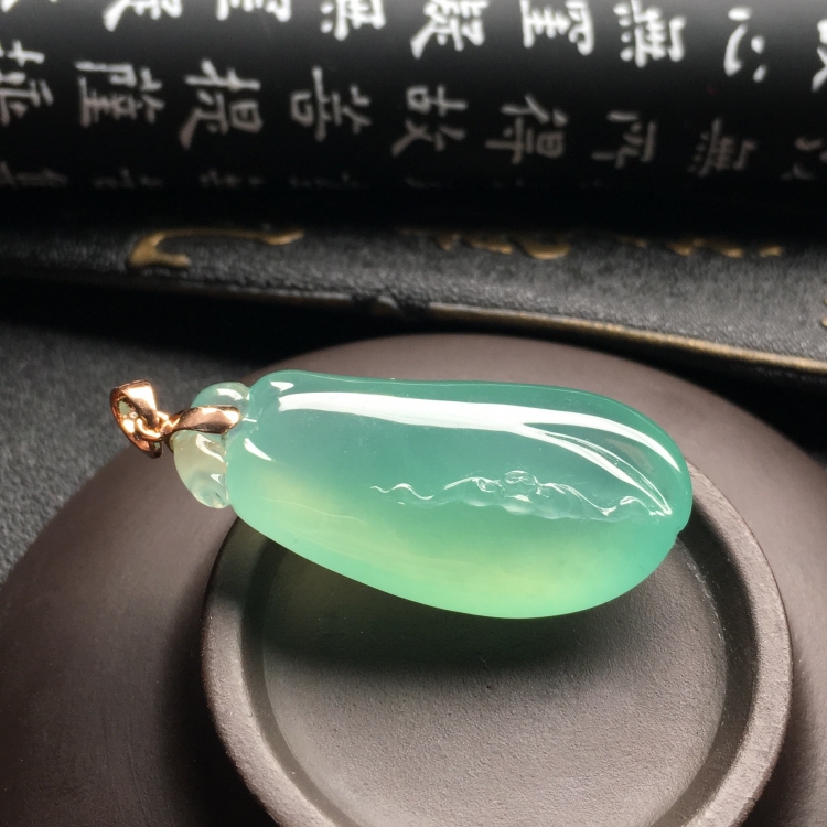 （超值推荐）冰种晴水福瓜挂件（金扣）