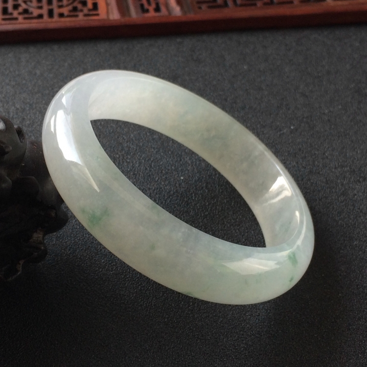 (超值推荐)冰种飘花手镯(59mm)