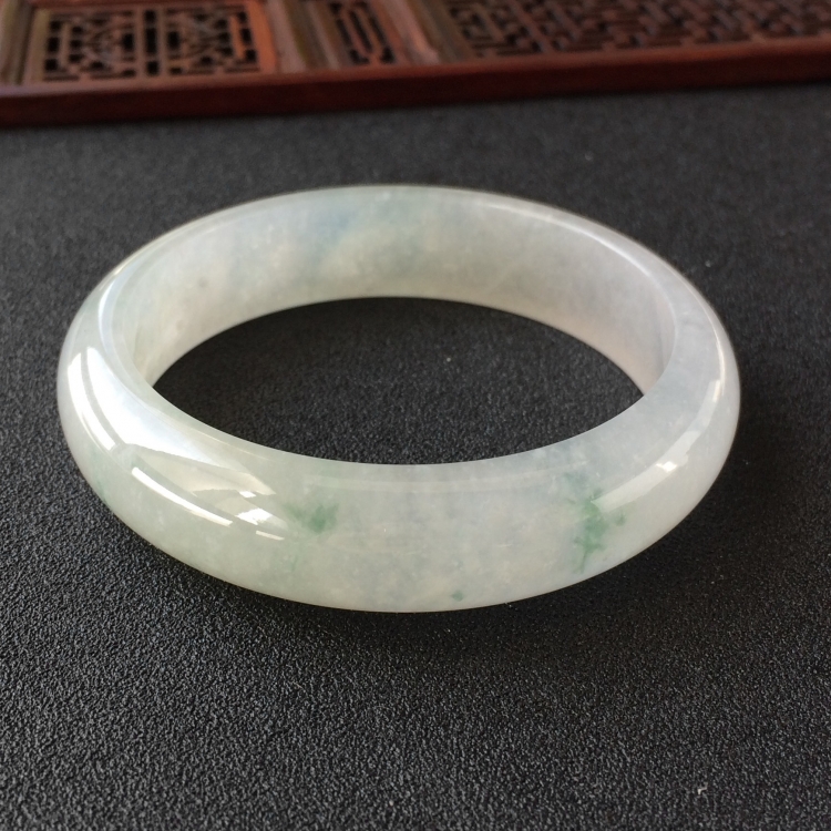 (超值推荐)冰种飘花手镯(59mm)