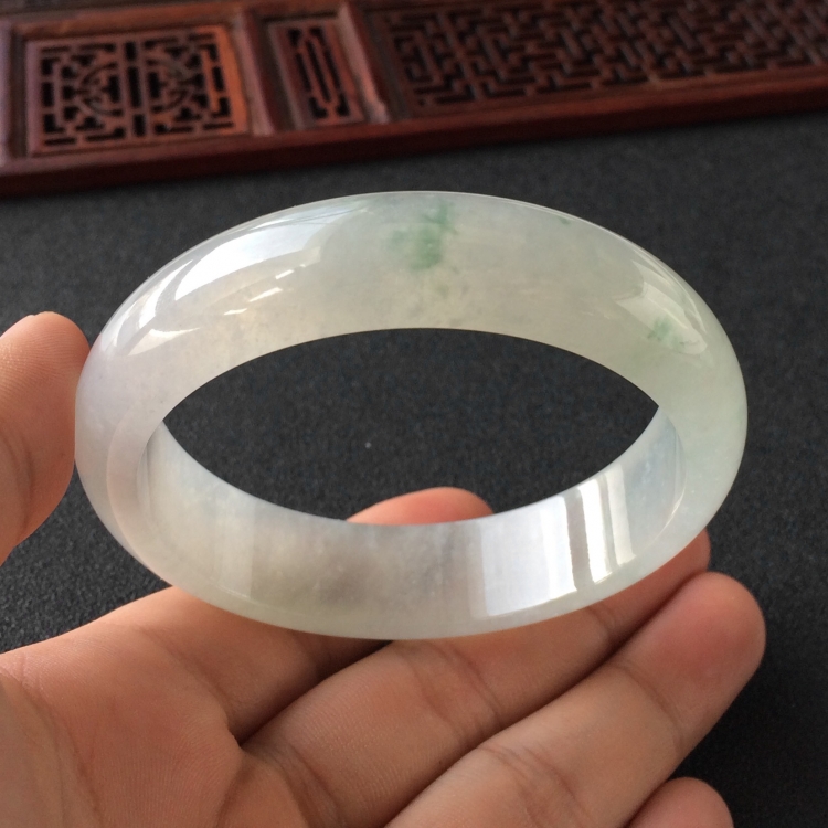 (超值推荐)冰种飘花手镯(59mm)