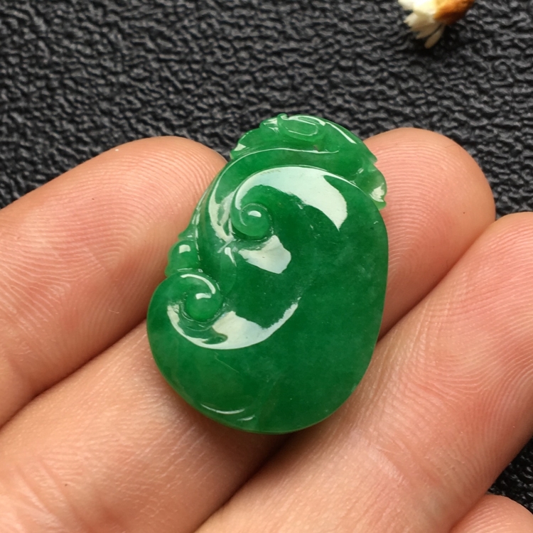 （超值推荐）糯冰种翠色如意挂件