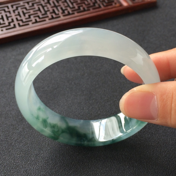 (超值推荐)冰种飘花手镯(58.1mm)