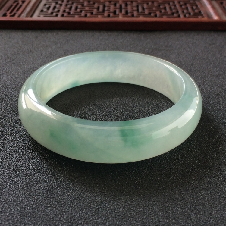 (超值推荐)冰种飘花手镯(56.3mm)