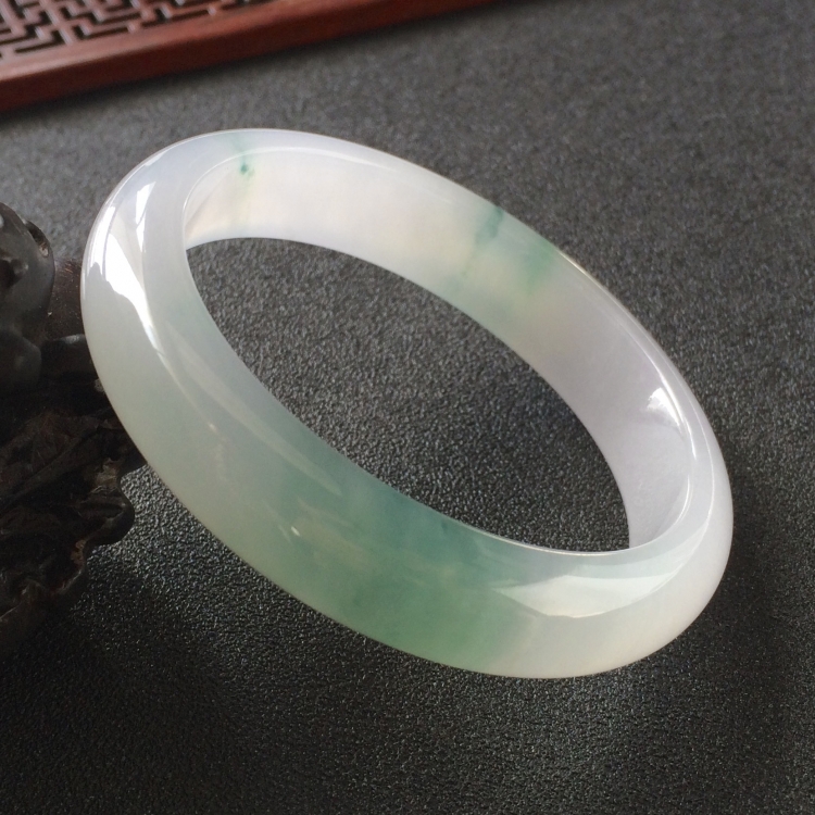 (超值推荐)糯冰种飘花手镯(57mm)