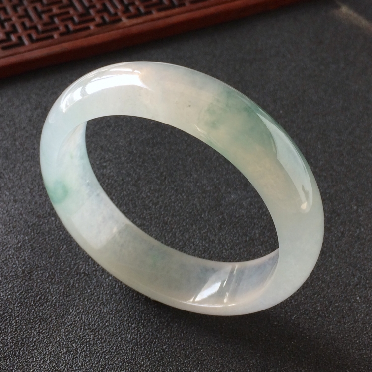 (超值推荐)冰种飘花手镯(56.2mm)