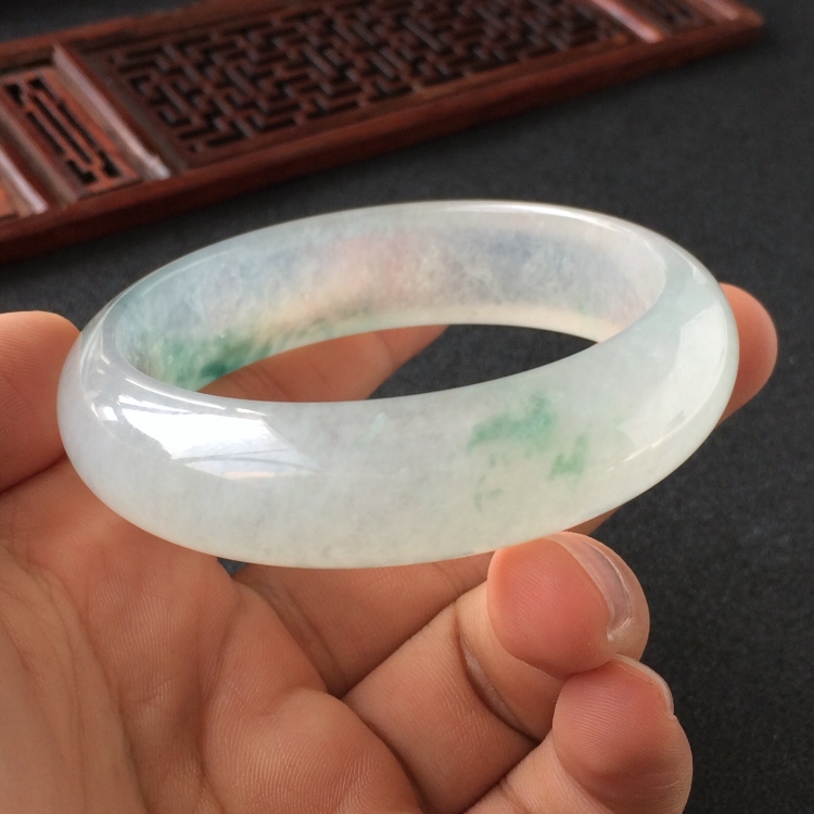 (超值推荐)冰种飘花手镯(56.2mm)