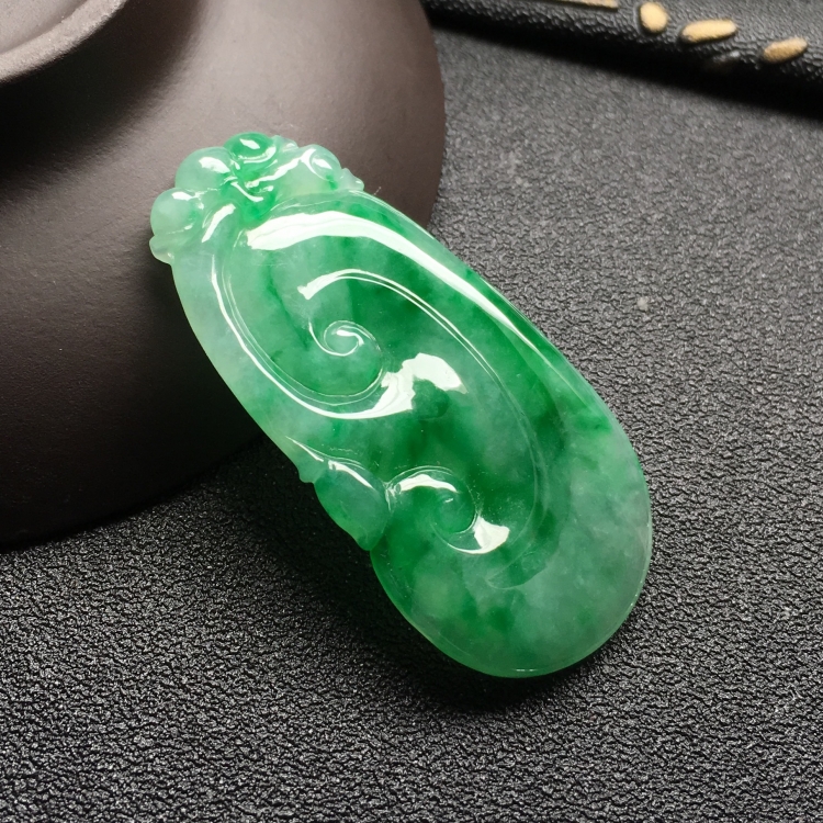 （超值推荐）糯冰种飘翠如意挂件
