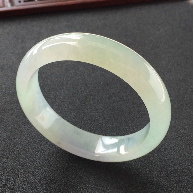 (超值推荐)冰种晴水略带紫罗兰手镯(57.4mm)
