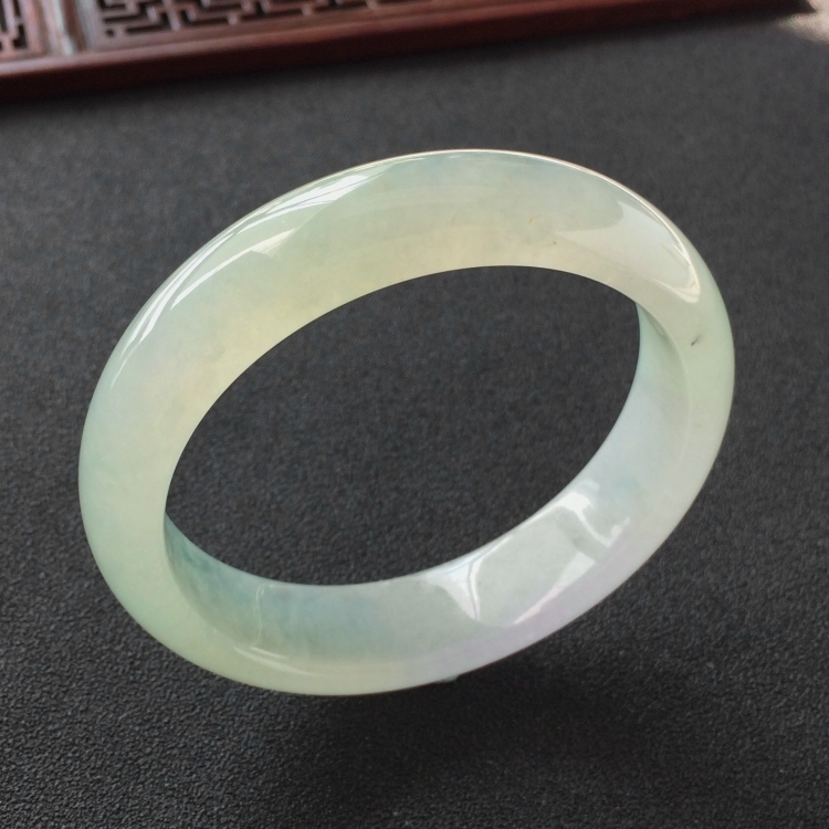 (超值推荐)冰种晴水略带紫罗兰手镯(57.4mm)