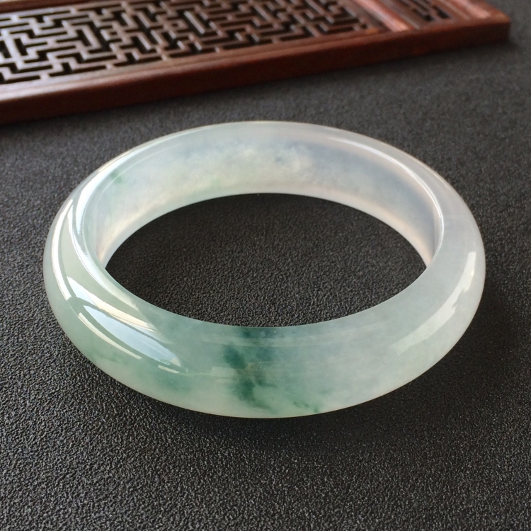 (超值推荐)冰种飘花手镯(56.3mm)