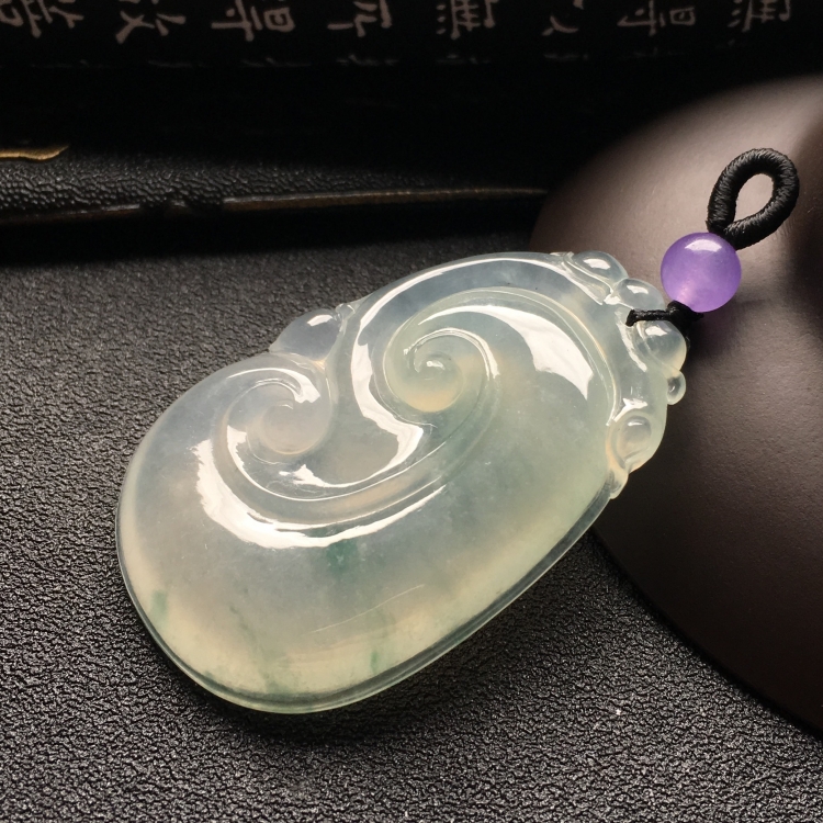 （超值推荐）冰种略飘花如意挂件