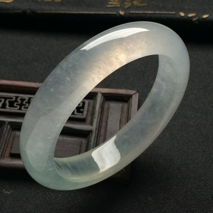 （超值推荐）冰种淡晴水手镯（54.4mm）