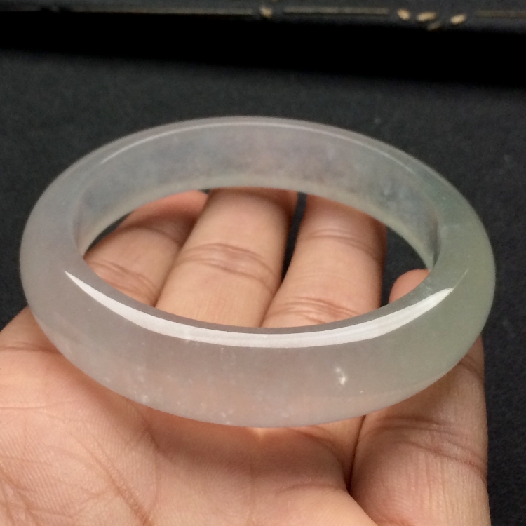 （超值推荐）冰种淡晴水手镯（54.4mm）