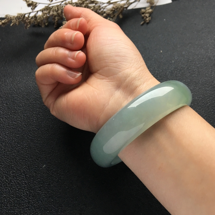 （超值推荐）冰种晴水手镯（59mm）