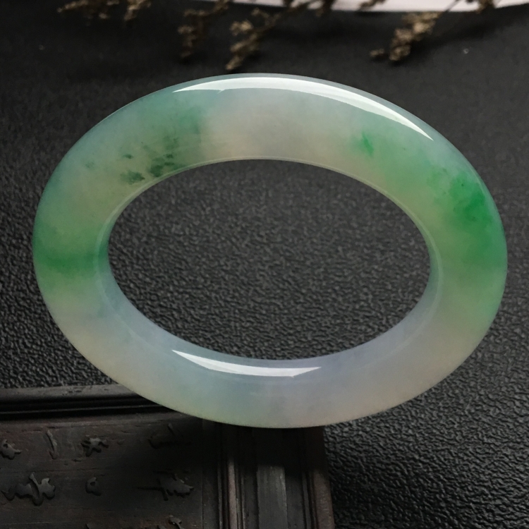 （超值推荐）糯冰种飘翠圆条手镯（53mm）