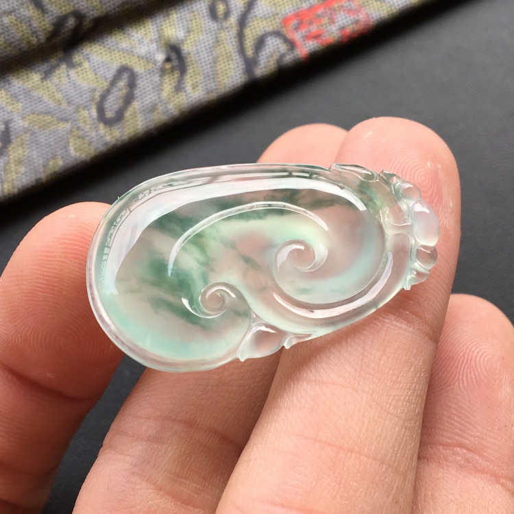 (超值推荐)冰种飘花如意挂件