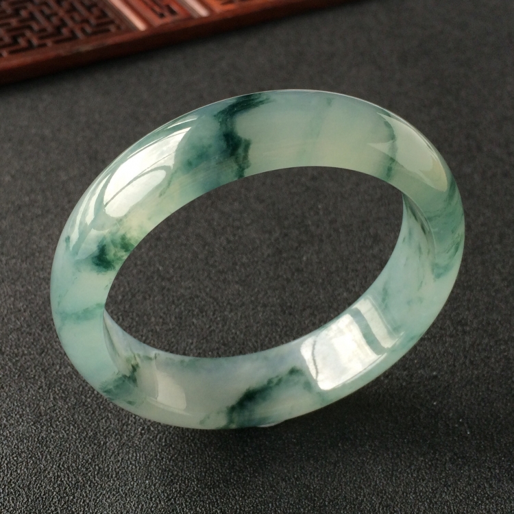 (超值推荐)冰种飘花手镯(57.8mm)