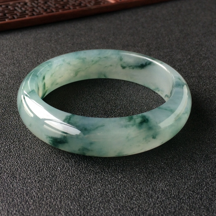 (超值推荐)冰种飘花手镯(57.8mm)